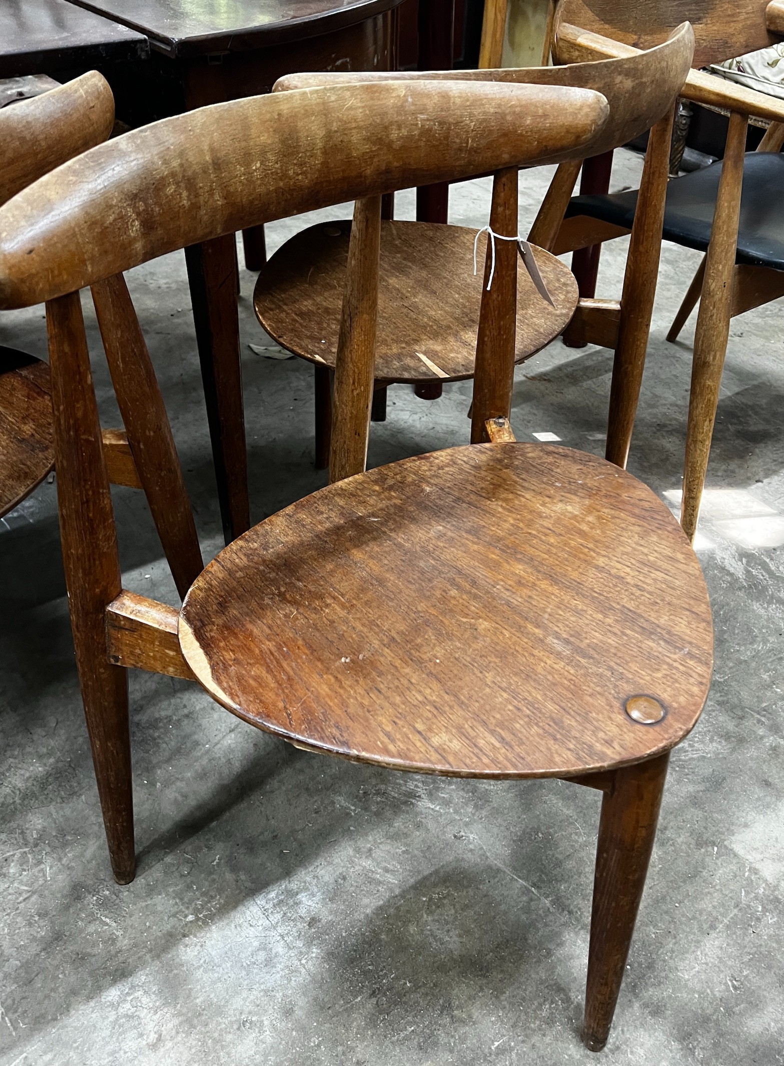 Five mid century Danish design teak chairs (4 + 1)